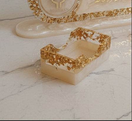 resin card holder