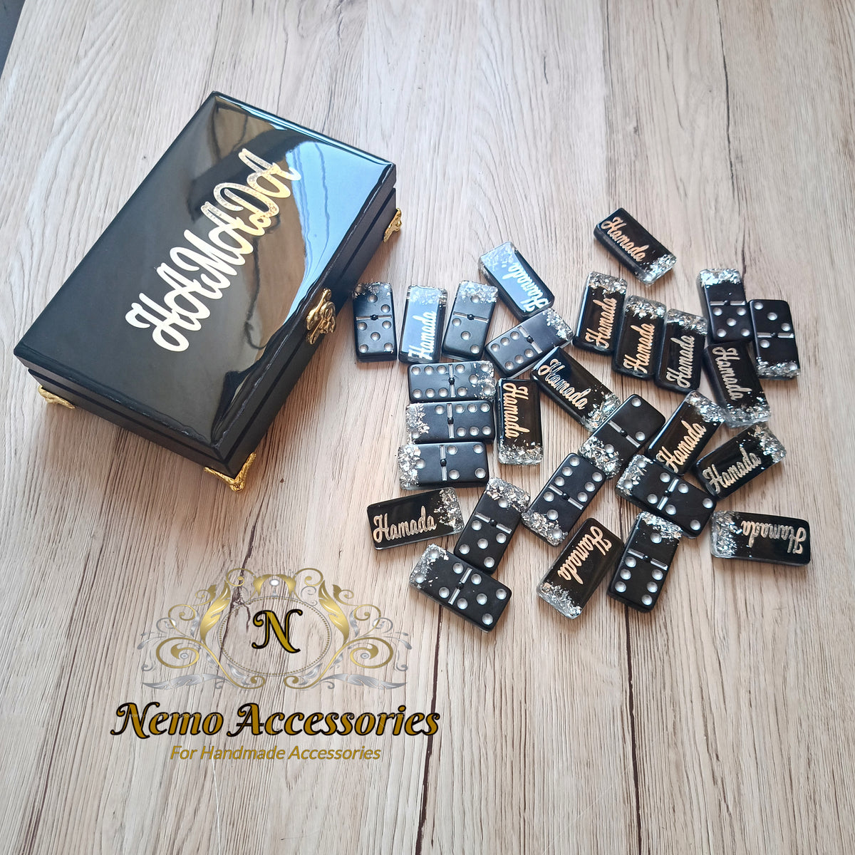 resin dominos