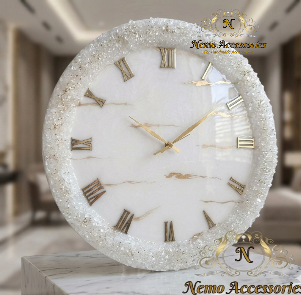 ساعة هاندميد من الريزن و الاحجار