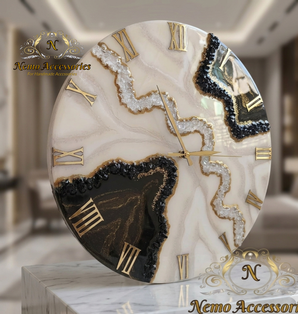 ساعة حائط هاندميد من الريزن و الاحجار