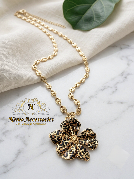 leopard-flower necklace